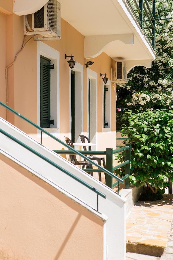Lora Studios Ypsos Exterior foto