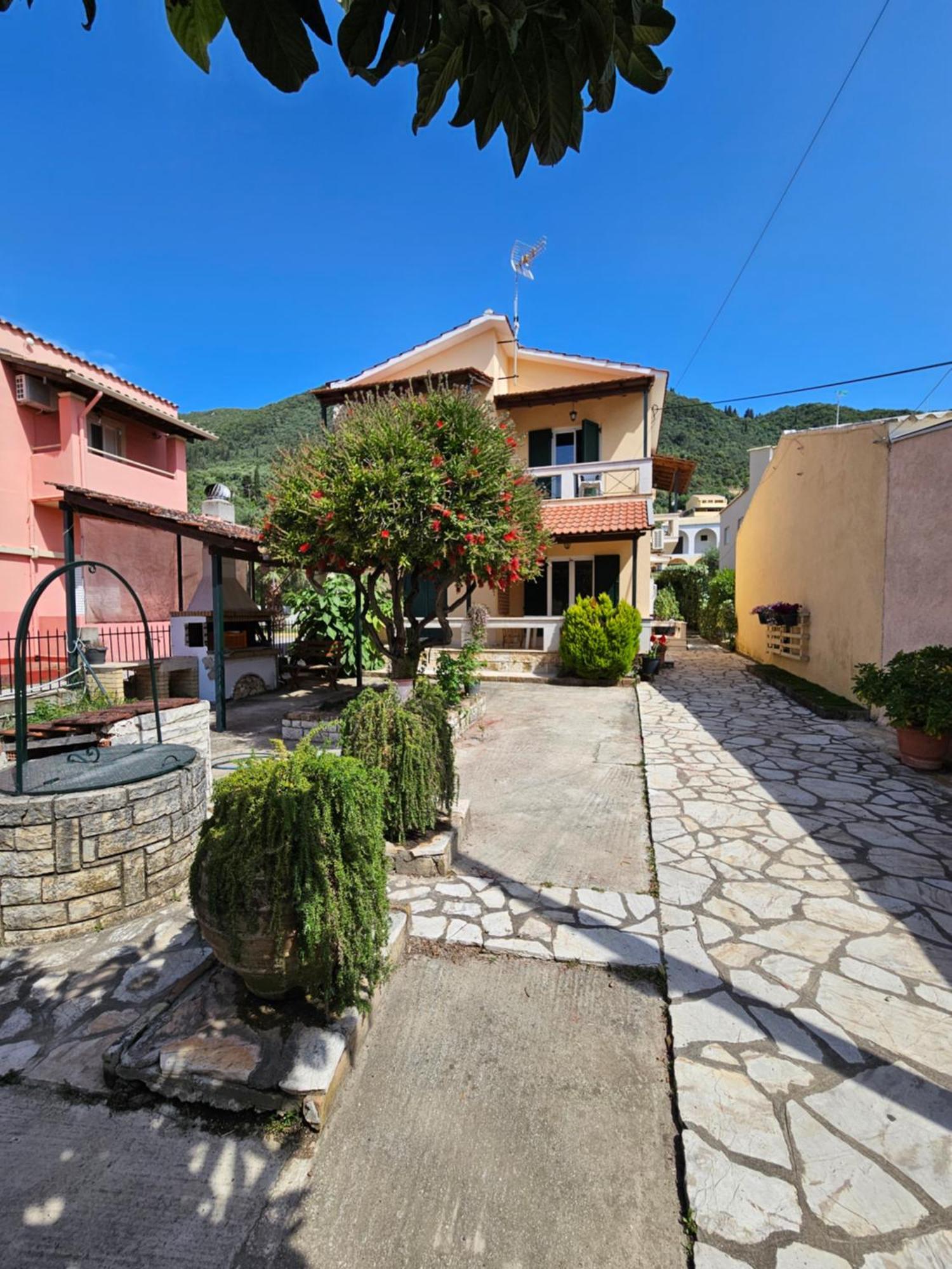 Lora Studios Ypsos Exterior foto